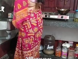 Crimson Saree Kitchen Hook-up In Sonali ( Official Vid By Villagesex91)